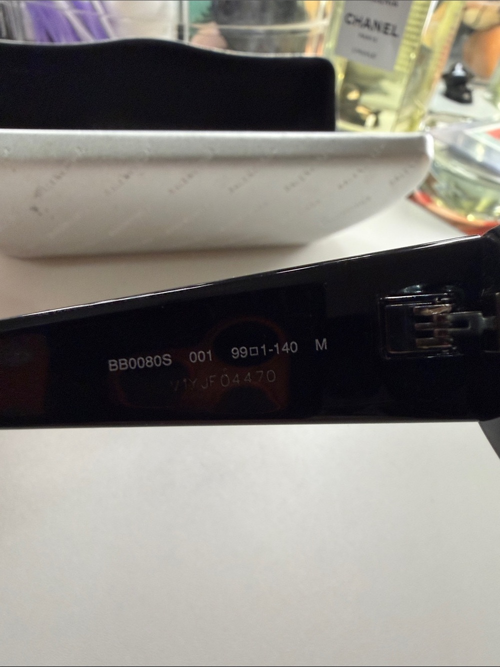 Balenciaga Black Rectangular Sunglasses with BB Logo - Picture 5 of 11